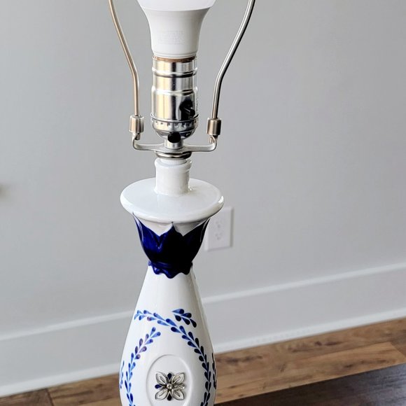 Clase Azul Lamps - Picture 4 of 5